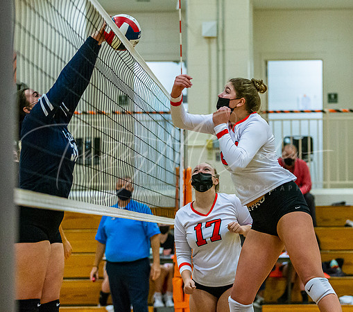 Ipswich vs Triton Girls HS Volleyball Game Fall 2021_2021-10-27_05-45-19_IM1D0043_@TimCardew_2021