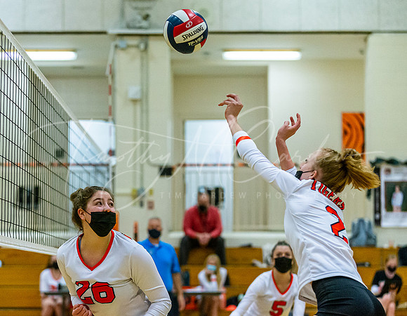 Ipswich vs Triton Girls HS Volleyball Game Fall 2021_2021-10-27_05-44-37_IM1D0039_@TimCardew_2021