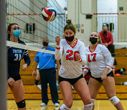 Ipswich vs Triton Girls HS Volleyball Game Fall 2021_2021-10-27_05-45-20_IM1D0051_@TimCardew_2021