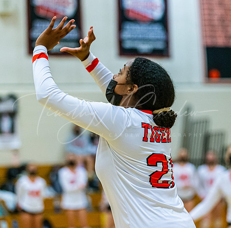 Ipswich vs Triton Girls HS Volleyball Game Fall 2021_2021-10-27_05-46-02_IM1D0062_@TimCardew_2021