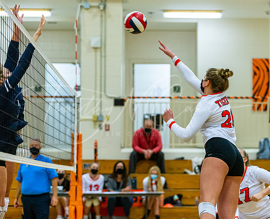 Ipswich vs Triton Girls HS Volleyball Game Fall 2021_2021-10-27_05-47-06_IM1D0093_@TimCardew_2021