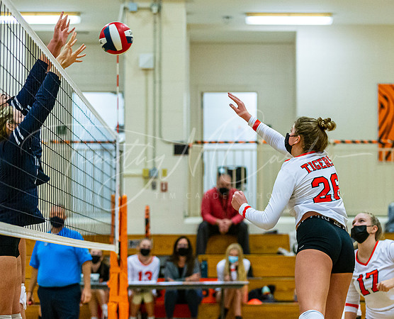 Ipswich vs Triton Girls HS Volleyball Game Fall 2021_2021-10-27_05-47-06_IM1D0094_@TimCardew_2021