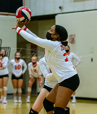 Ipswich vs Triton Girls HS Volleyball Game Fall 2021_2021-10-27_05-50-22_IM1D0167_@TimCardew_2021