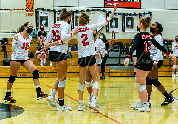 Ipswich vs Triton Girls HS Volleyball Game Fall 2021_2021-10-27_05-57-21_AB5W0655_@TimCardew_2021