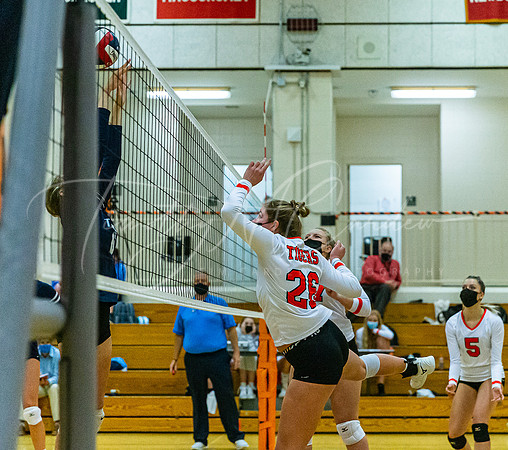 Ipswich vs Triton Girls HS Volleyball Game Fall 2021_2021-10-27_06-00-04_AB5W0731_@TimCardew_2021
