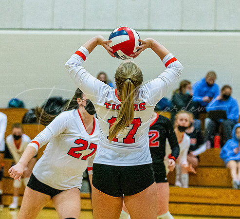 Ipswich vs Triton Girls HS Volleyball Game Fall 2021_2021-10-27_06-09-48_IM1D0320_@TimCardew_2021