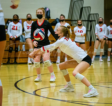 Ipswich vs Triton Girls HS Volleyball Game Fall 2021_2021-10-27_06-44-17_IM1D0893_@TimCardew_2021