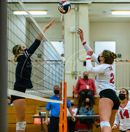 Ipswich vs Triton Girls HS Volleyball Game Fall 2021_2021-10-27_06-47-25_IM1D0932_@TimCardew_2021