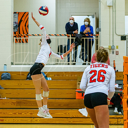 Ipswich vs Triton Girls HS Volleyball Game Fall 2021_2021-10-27_07-21-24_IM1D1368_@TimCardew_2021