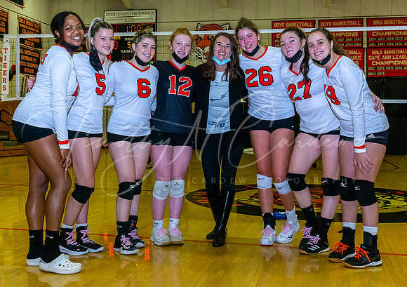 Ipswich vs Triton Girls HS Volleyball Game Fall 2021_2021-10-27_07-29-42_AB5W0912_@TimCardew_2021