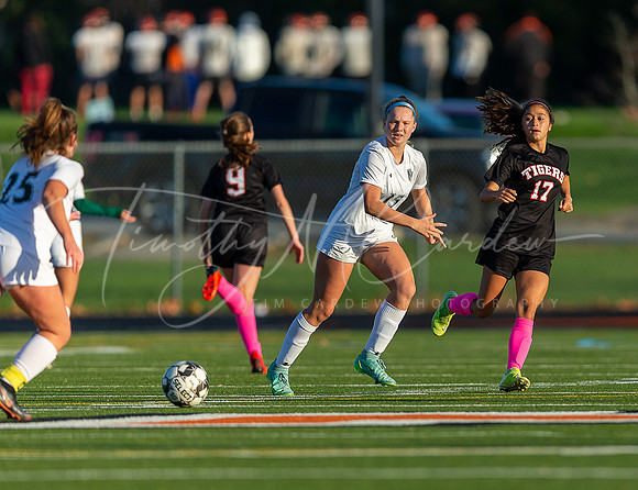 Ipswich vs Manchester-Essex Girls HS Varsity Soccer Game Fall 2021_2021-10-28_04-27-36_AB5W1032_@TimCardew_2021