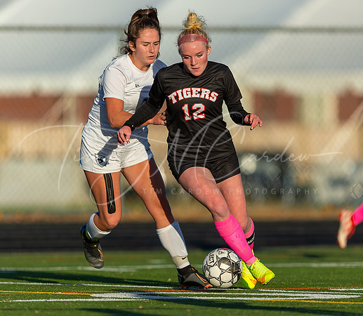 Ipswich vs Manchester-Essex Girls HS Varsity Soccer Game Fall 2021_2021-10-28_04-29-05_AB5W1065_@TimCardew_2021