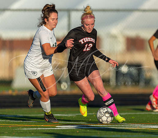 Ipswich vs Manchester-Essex Girls HS Varsity Soccer Game Fall 2021_2021-10-28_04-29-05_AB5W1063_@TimCardew_2021