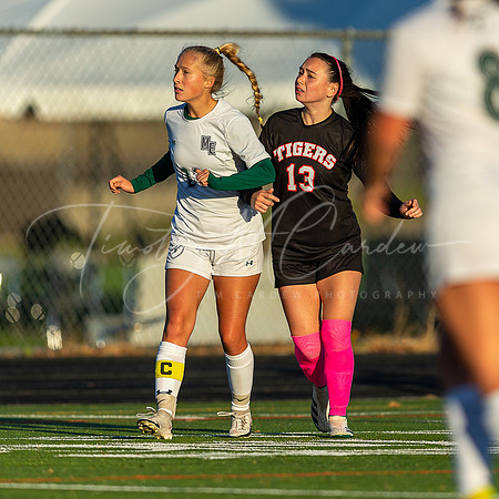 Ipswich vs Manchester-Essex Girls HS Varsity Soccer Game Fall 2021_2021-10-28_04-41-26_AB5W1208_@TimCardew_2021