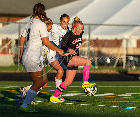Ipswich vs Manchester-Essex Girls HS Varsity Soccer Game Fall 2021_2021-10-28_04-43-54_IM1D1719_@TimCardew_2021