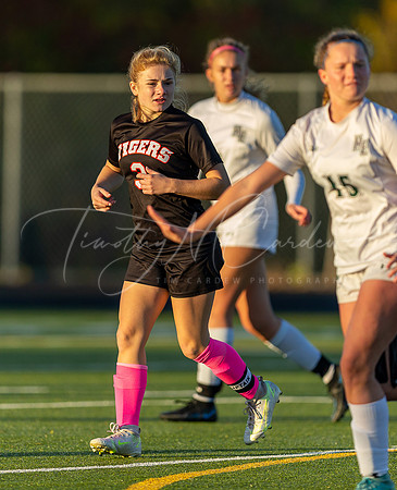 Ipswich vs Manchester-Essex Girls HS Varsity Soccer Game Fall 2021_2021-10-28_04-58-55_AB5W1312_@TimCardew_2021