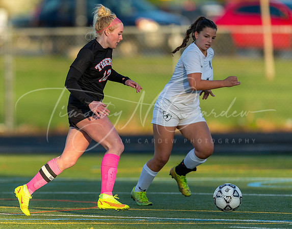 Ipswich vs Manchester-Essex Girls HS Varsity Soccer Game Fall 2021_2021-10-28_04-59-45_AB5W1334_@TimCardew_2021