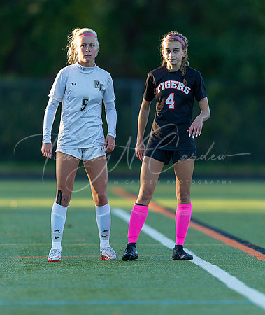 Ipswich vs Manchester-Essex Girls HS Varsity Soccer Game Fall 2021_2021-10-28_05-02-12_AB5W1364_@TimCardew_2021