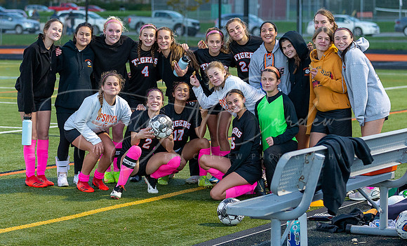 Ipswich vs Manchester-Essex Girls HS Varsity Soccer Game Fall 2021_2021-10-28_05-42-28_IM1D1908_@TimCardew_2021