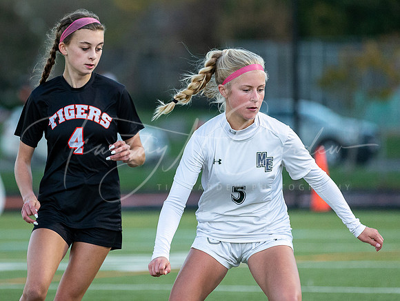 Ipswich vs Manchester-Essex Girls HS Varsity Soccer Game Fall 2021_2021-10-28_05-30-06_IM1D1843_@TimCardew_2021