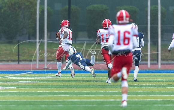 St. John’s Prep vs Saint John’s Shrewsbury Football Game 2021_2021-10-30_01-01-48_AB5W2722_@TimCardew_2021