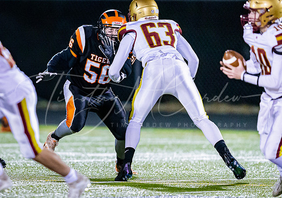 Ipswich vs Newburyport Varsity Football Game Fall 2021_2021-10-29_06-30-16_AB5W2027_@TimCardew_2021