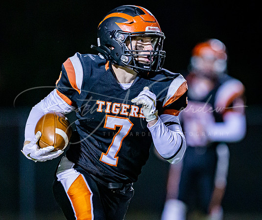 Ipswich vs Newburyport Varsity Football Game Fall 2021_2021-10-29_06-32-01_AB5W2045_@TimCardew_2021