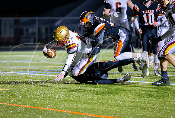 Ipswich vs Newburyport Varsity Football Game Fall 2021_2021-10-29_06-38-39_IM1D2021_@TimCardew_2021