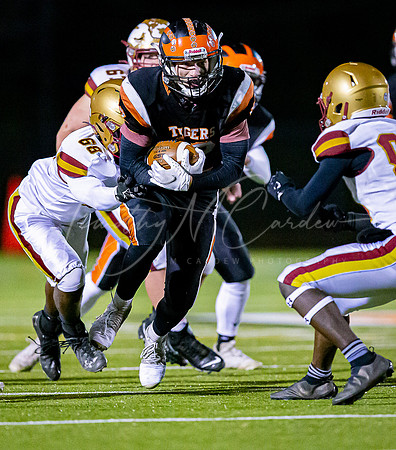 Ipswich vs Newburyport Varsity Football Game Fall 2021_2021-10-29_06-46-50_AB5W2177_@TimCardew_2021