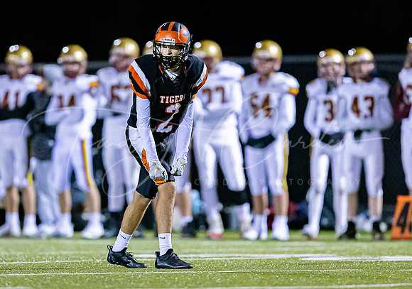 Ipswich vs Newburyport Varsity Football Game Fall 2021_2021-10-29_06-47-35_AB5W2190_@TimCardew_2021