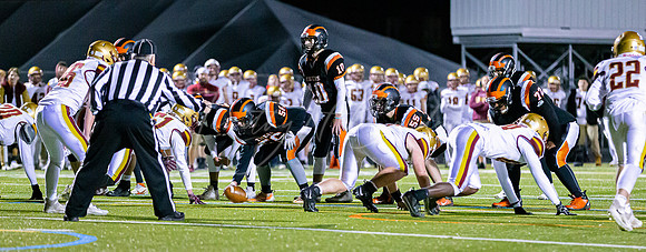 Ipswich vs Newburyport Varsity Football Game Fall 2021_2021-10-29_06-51-39_IM1D2049_@TimCardew_2021