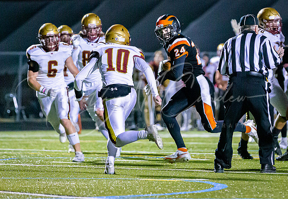 Ipswich vs Newburyport Varsity Football Game Fall 2021_2021-10-29_06-51-46_IM1D2056_@TimCardew_2021