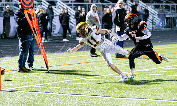 Ipswich vs Newburyport Varsity Football Game Fall 2021_2021-10-29_07-11-15_IM1D2187_@TimCardew_2021