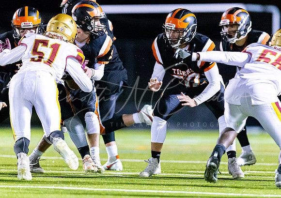 Ipswich vs Newburyport Varsity Football Game Fall 2021_2021-10-29_07-17-46_AB5W2317_@TimCardew_2021