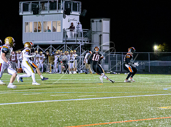 Ipswich vs Newburyport Varsity Football Game Fall 2021_2021-10-29_07-19-14_IM1D2211_@TimCardew_2021