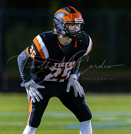 Ipswich vs Newburyport Varsity Football Game Fall 2021_2021-10-29_07-40-12_AB5W2406_@TimCardew_2021