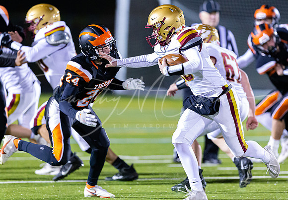 Ipswich vs Newburyport Varsity Football Game Fall 2021_2021-10-29_07-40-20_AB5W2415_@TimCardew_2021