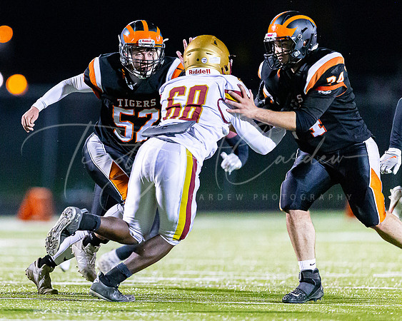 Ipswich vs Newburyport Varsity Football Game Fall 2021_2021-10-29_07-58-16_AB5W2546_@TimCardew_2021