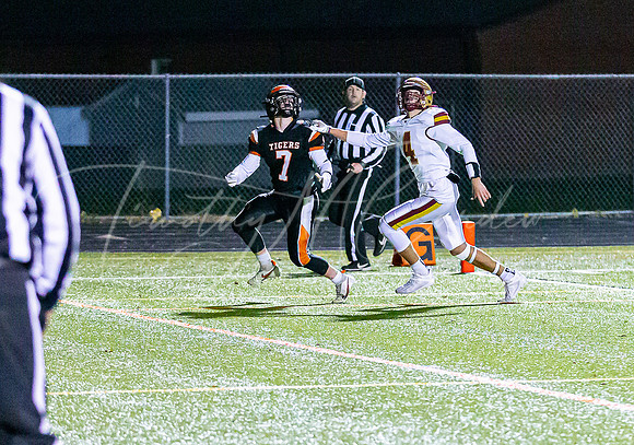 Ipswich vs Newburyport Varsity Football Game Fall 2021_2021-10-29_07-59-19_IM1D2338_@TimCardew_2021