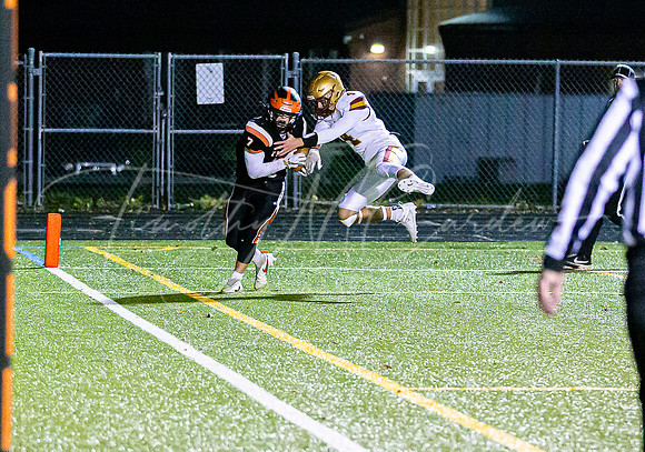 Ipswich vs Newburyport Varsity Football Game Fall 2021_2021-10-29_07-59-20_IM1D2347_@TimCardew_2021