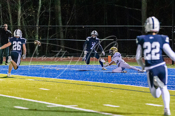 St. John’s Prep vs Shrewsbury Football Game D1 Playoffs Fall 2021_2021-11-05_06-15-12_IM1D3344_@TimCardew_2021