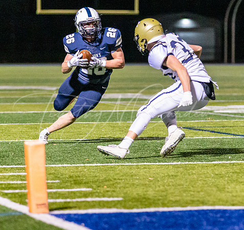 St. John’s Prep vs Shrewsbury Football Game D1 Playoffs Fall 2021_2021-11-05_06-21-37_IM1D3400_@TimCardew_2021