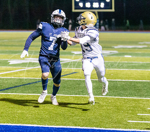 St. John’s Prep vs Shrewsbury Football Game D1 Playoffs Fall 2021_2021-11-05_06-38-37_IM1D3531_@TimCardew_2021