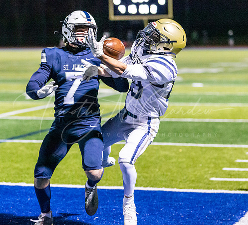 St. John’s Prep vs Shrewsbury Football Game D1 Playoffs Fall 2021_2021-11-05_06-38-38_IM1D3539_@TimCardew_2021