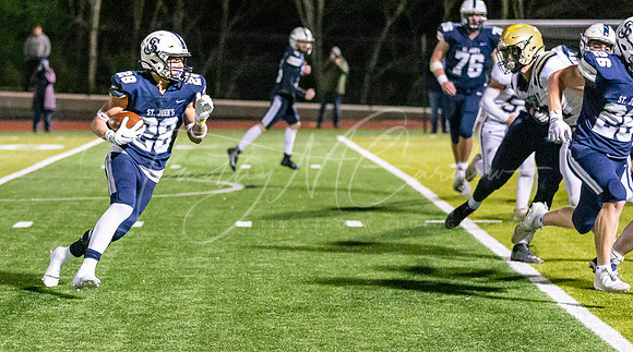 St. John’s Prep vs Shrewsbury Football Game D1 Playoffs Fall 2021_2021-11-05_06-44-09_IM1D3593_@TimCardew_2021