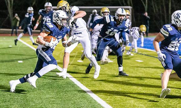 St. John’s Prep vs Shrewsbury Football Game D1 Playoffs Fall 2021_2021-11-05_06-44-10_IM1D3598_@TimCardew_2021