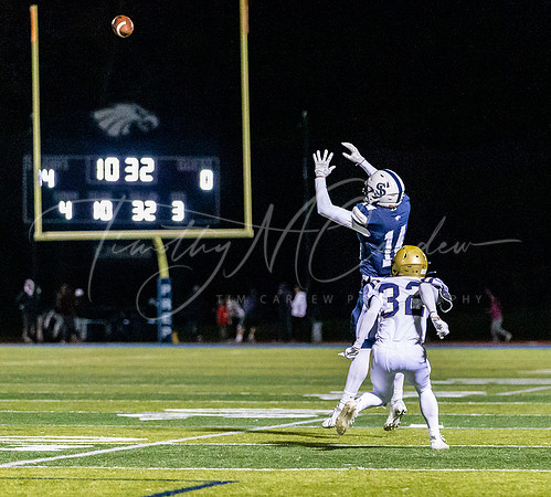 St. John’s Prep vs Shrewsbury Football Game D1 Playoffs Fall 2021_2021-11-05_07-07-26_IM1D3744_@TimCardew_2021