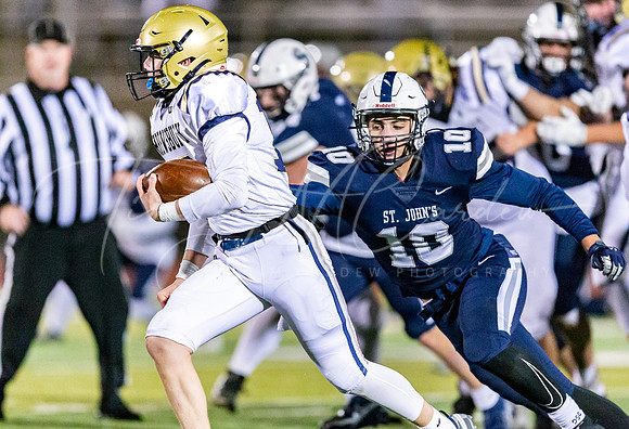 St. John’s Prep vs Shrewsbury Football Game D1 Playoffs Fall 2021_2021-11-05_07-27-53_AB5W6279_@TimCardew_2021