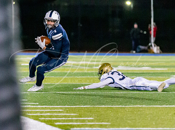 St. John’s Prep vs Shrewsbury Football Game D1 Playoffs Fall 2021_2021-11-05_07-43-53_IM1D3906_@TimCardew_2021