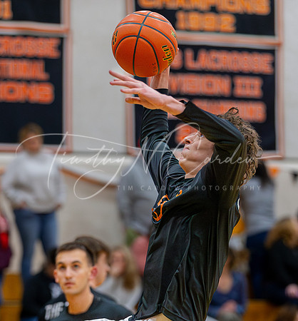 Ipswich vs Amesbury Boys HS Varsity Basketball 2024_01-26_07-16-31_AB5W5594_@TimCardew_2024-Enhanced-NR
